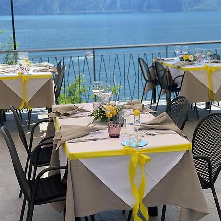 Hotel Alla Noce Limone sul Garda Eksteriør billede